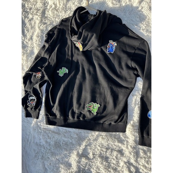 XL VeeFriends VeeCon 2022 EXCLUSIVE Hoodie RARE blk embroidered patch sweatshirt - Picture 7 of 13